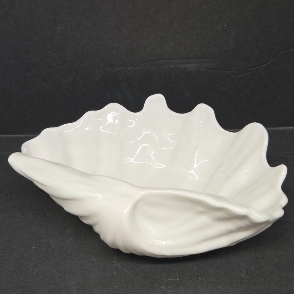Wedgwood England Nautilus Collection White 5 3/4" Sea Shell Dish EXC - Picture 5 of 10